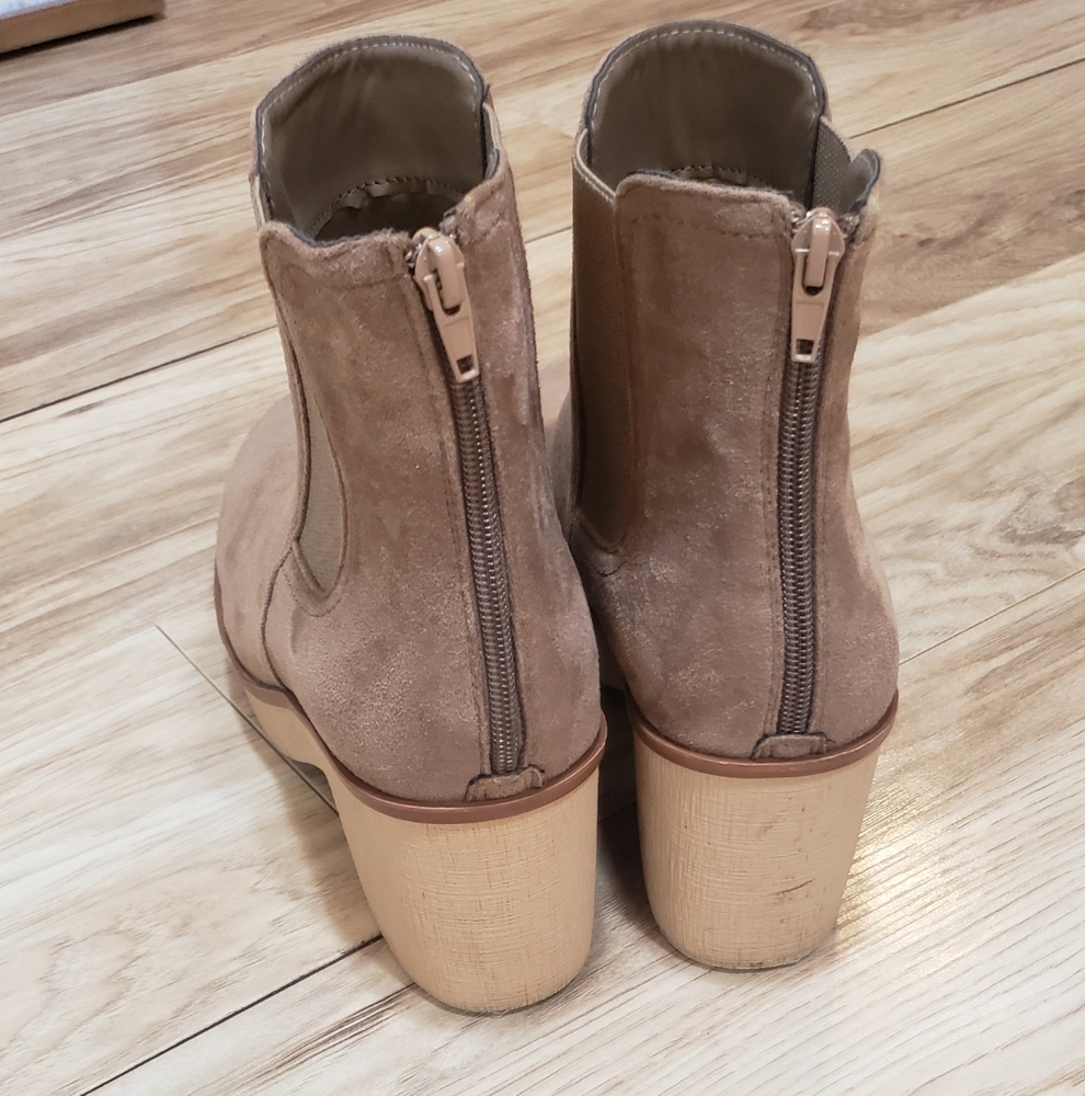 Chunky Square Toe Womens Chelsea Boots Light Brown Suede Size 11, Versatile - Picture 3 of 5